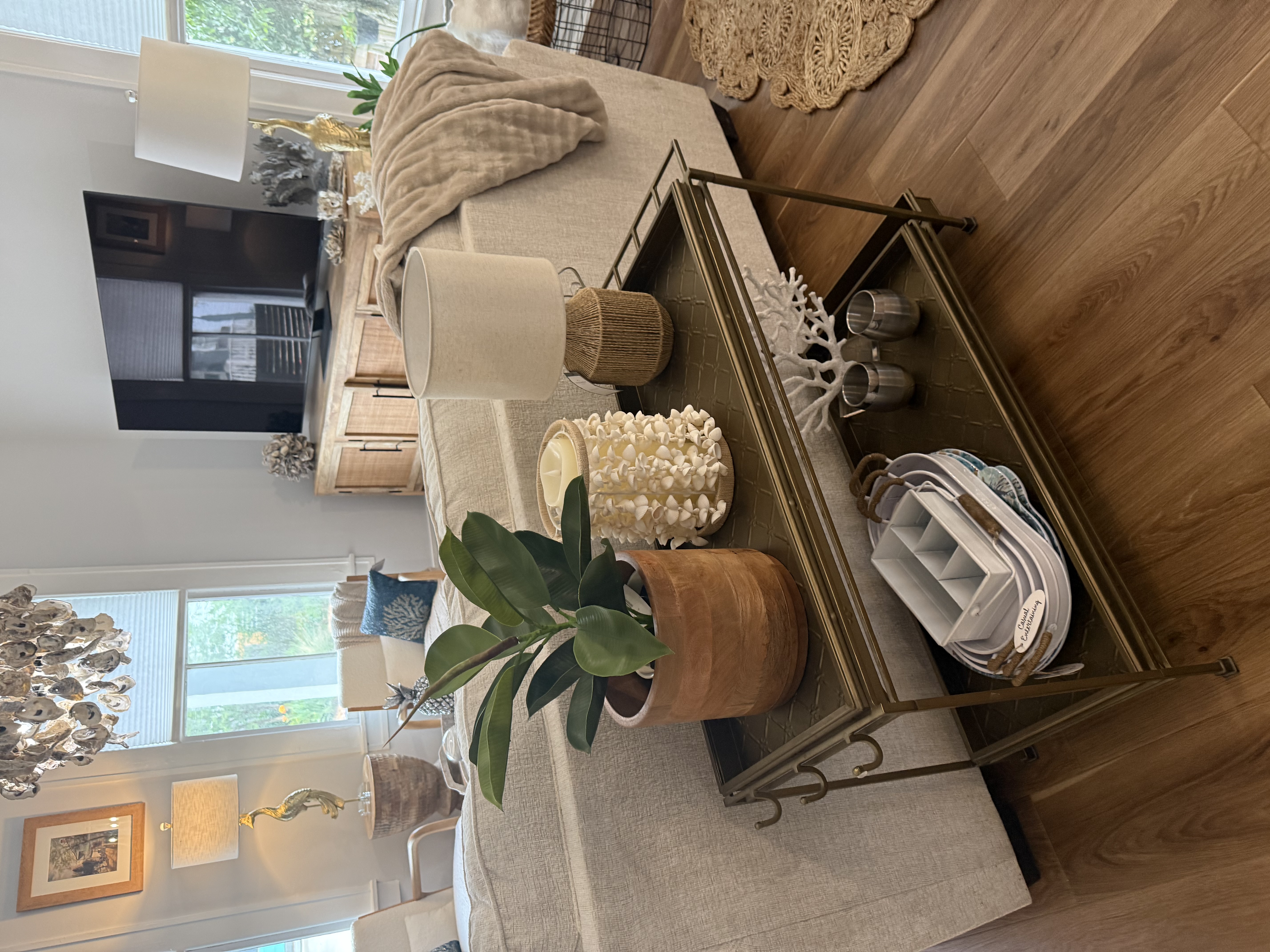 A CHIC AIRB&B IN HISTORICAL ST.AUGUSTINE, FLA. — interior photograph 10 by Madeline’s Chic Interiors